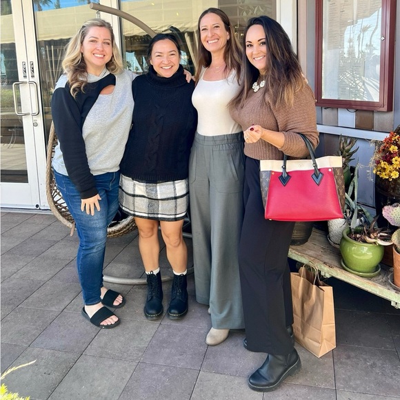 Mrs. Tomasello - Picture 3 of 8